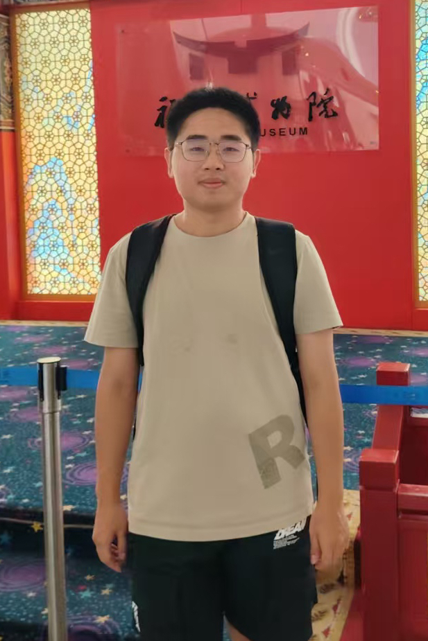 钱思睿（2026-）